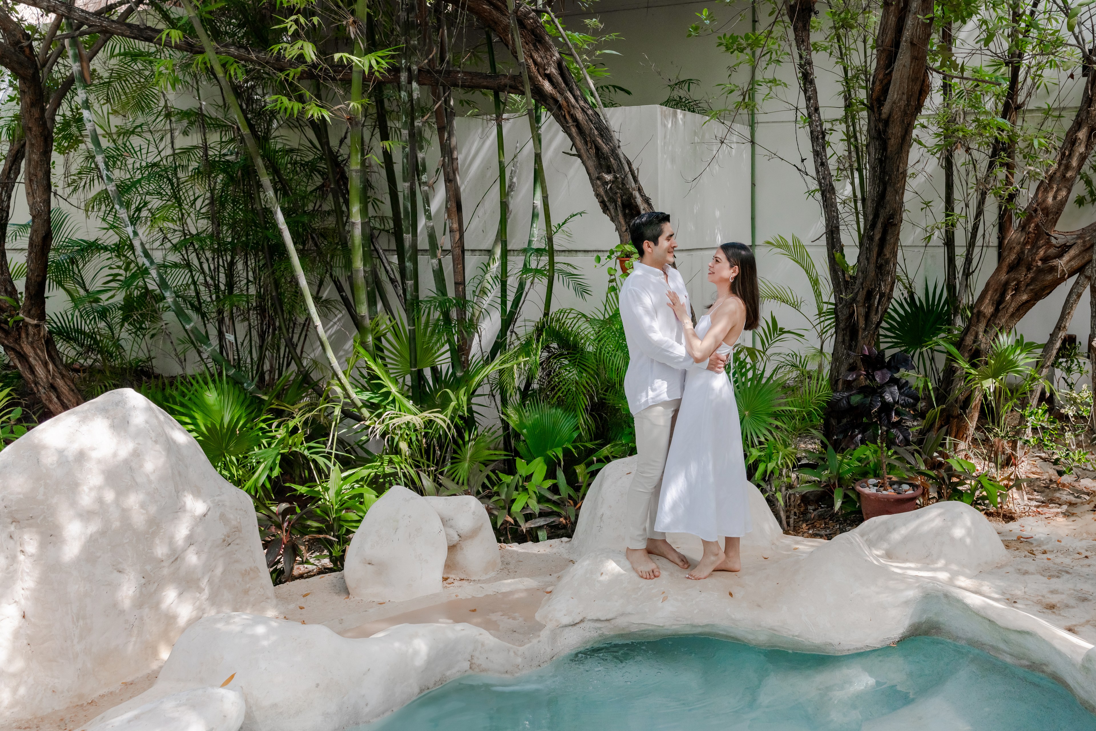 Riviera Maya golden hour couple session by IVAE Studios