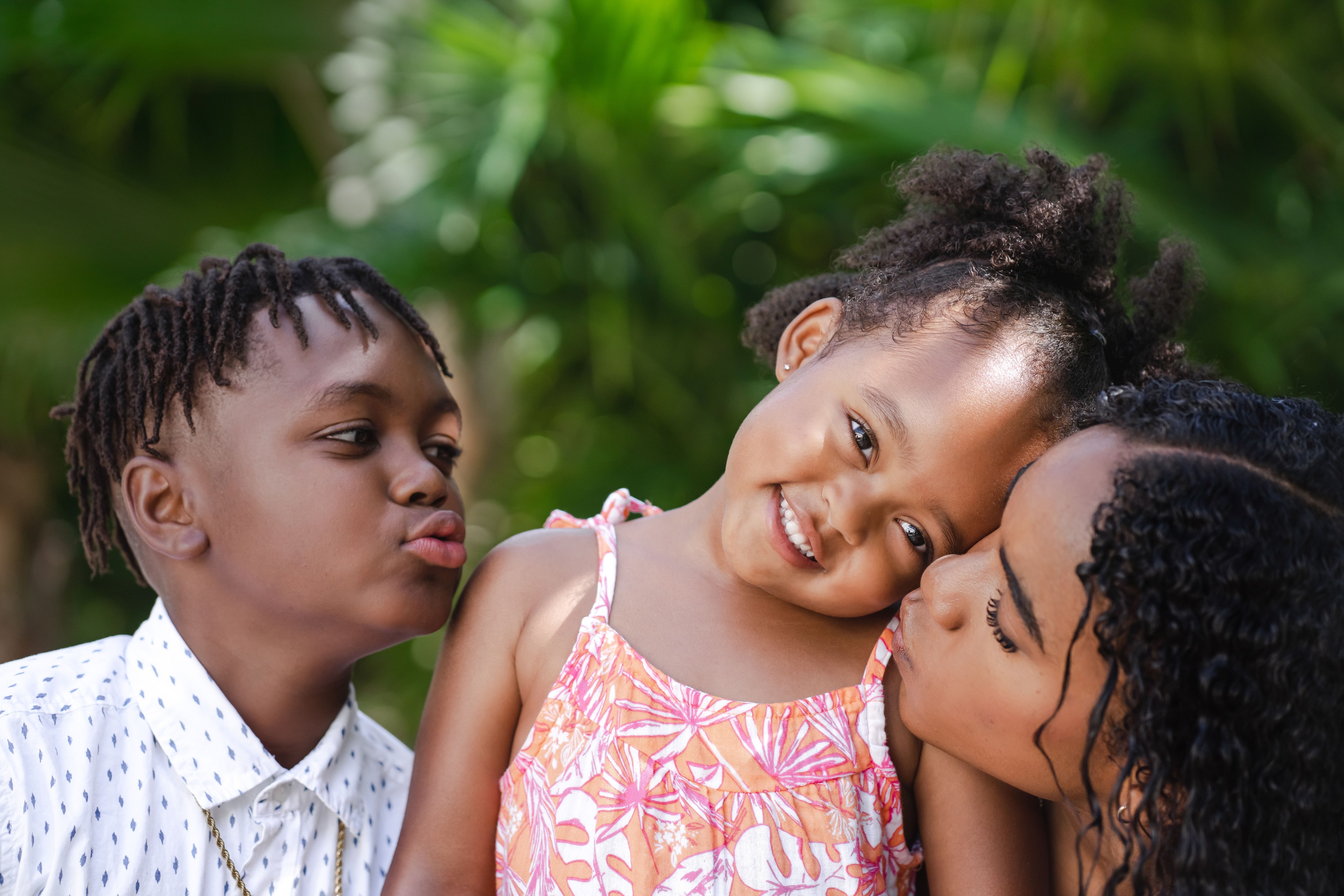 Family session with kids on Los Cabos beach by IVAE Studios